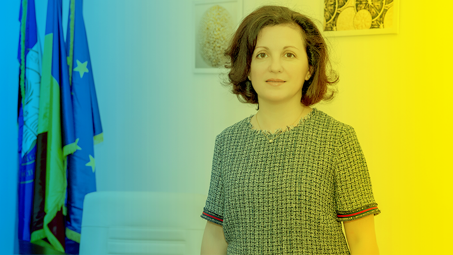 UMFST Vize-Rektorin Prof. Simona Mureșan, MD, PhD, MSc, begrüßt alle Studierenden - YouTube thumbnail